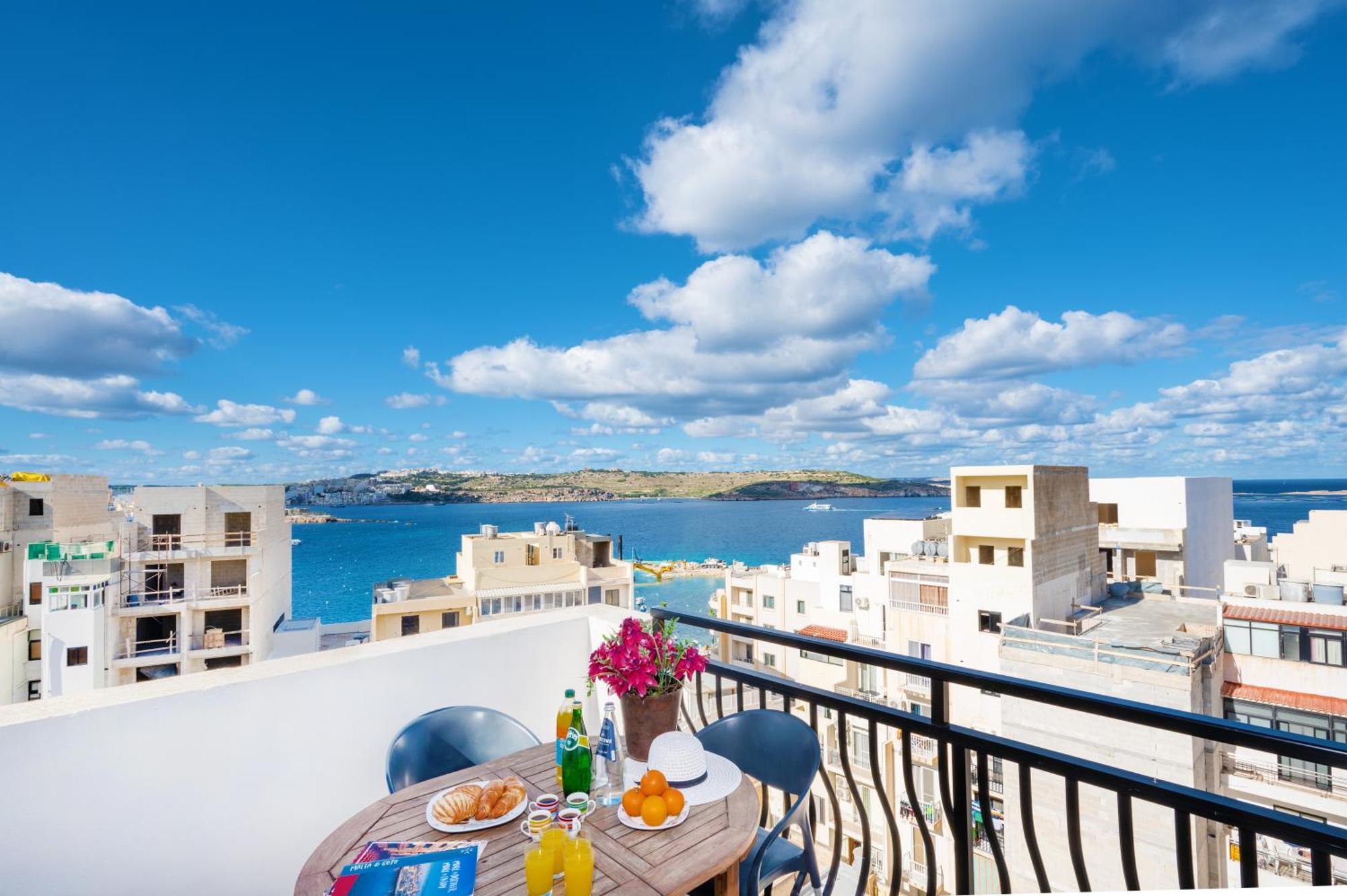 Seashells 2 Bedroom Apartment With Sunny Terrace With Stunning Sea Views - By Getawaysmalta St. Paul's Bay Exterior foto